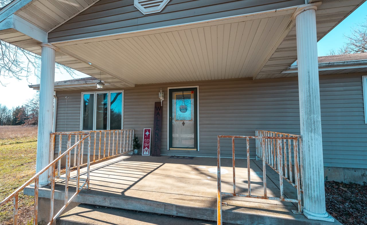 Listing Image 68