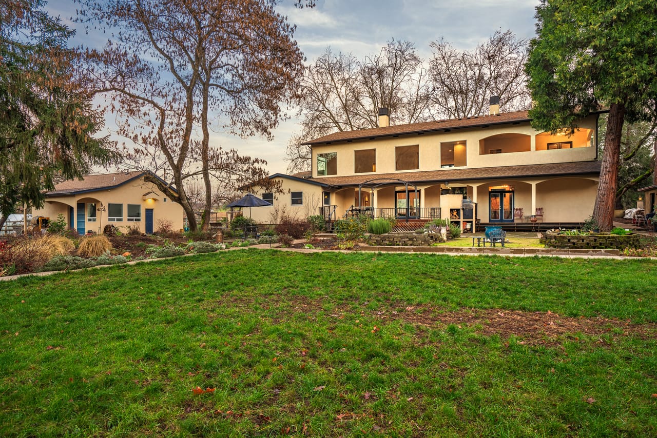 Listing Image 51