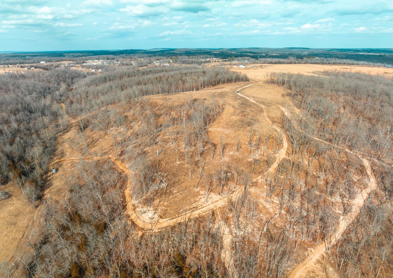 Listing Image 6