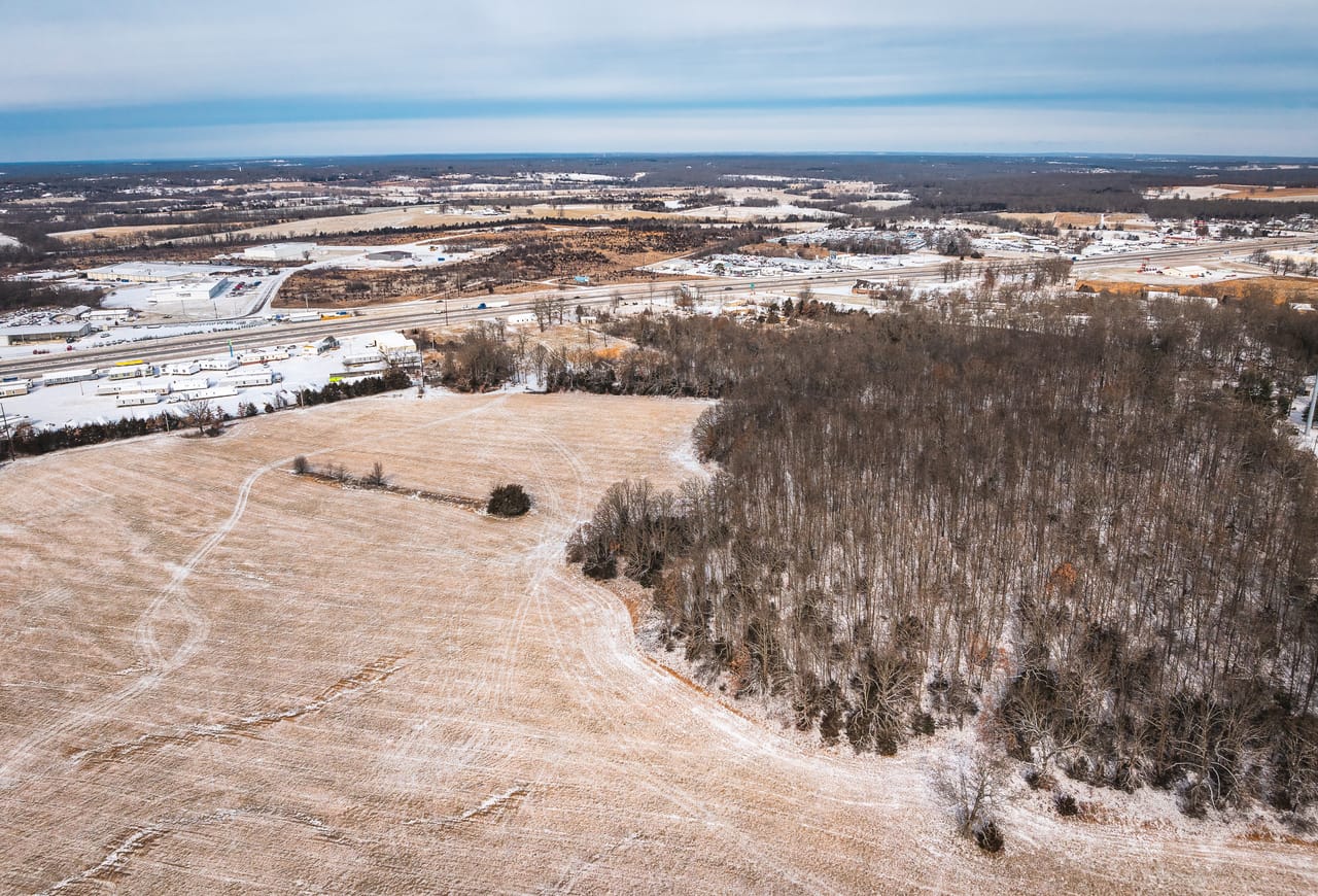 Listing Image 14