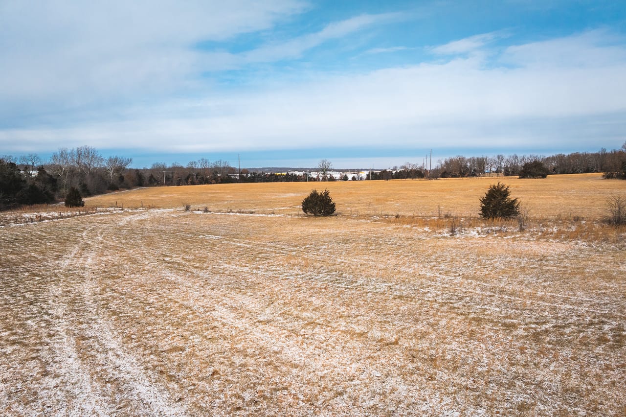 Listing Image 23