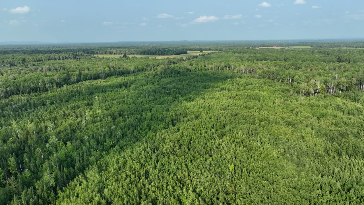 656 Acre Rec Property 50132077