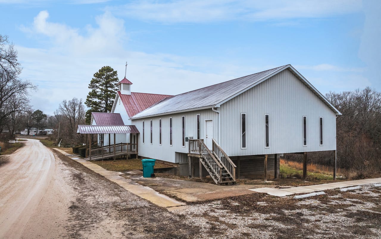 Listing Image 43