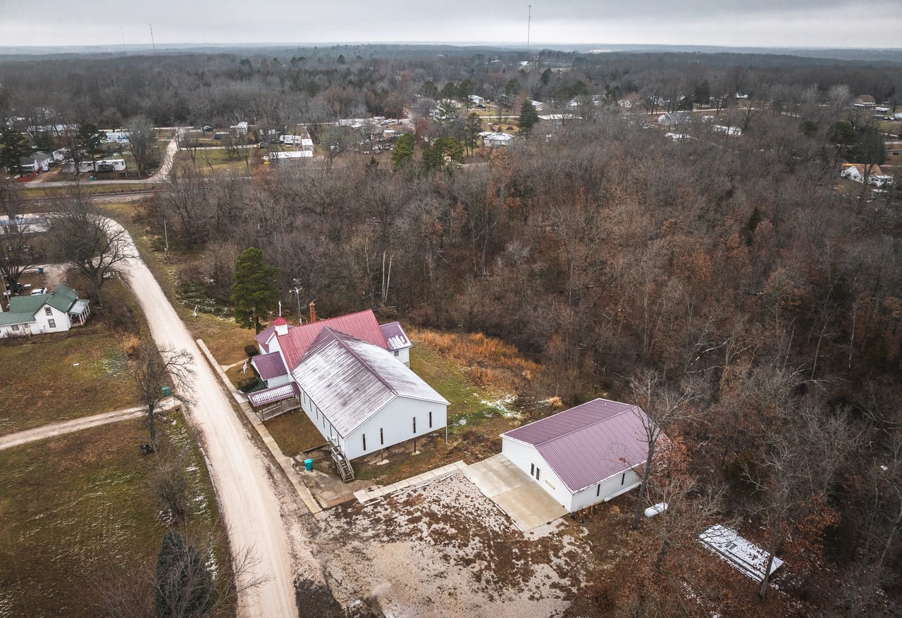 Listing Image 8