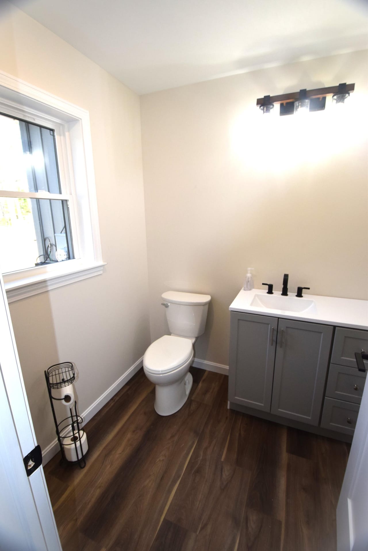 Listing Image 120