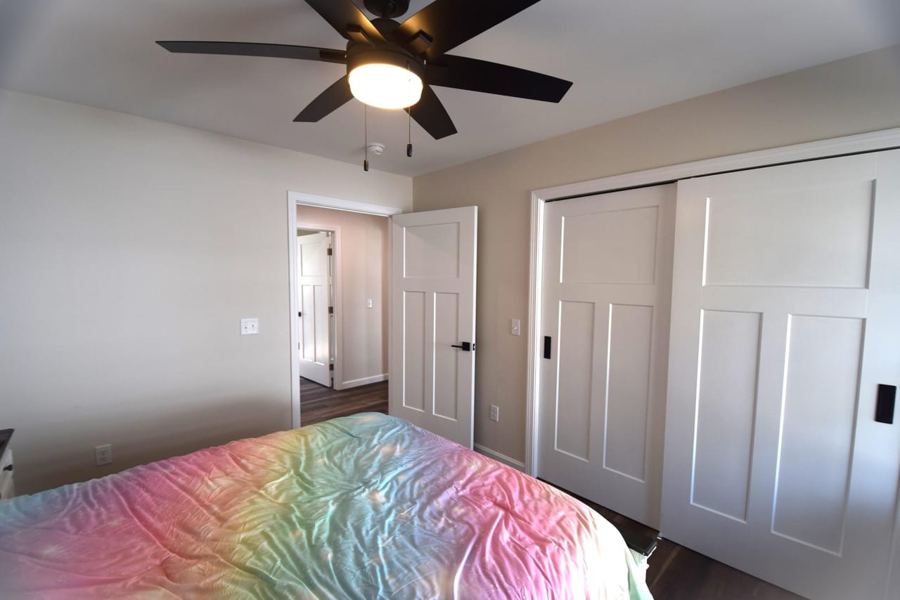 Listing Image 158