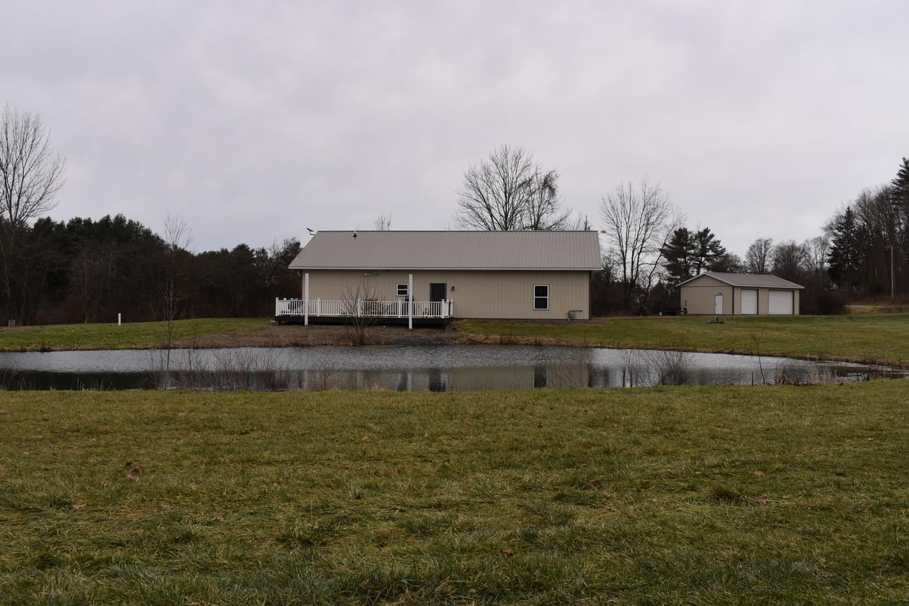 Listing Image 1