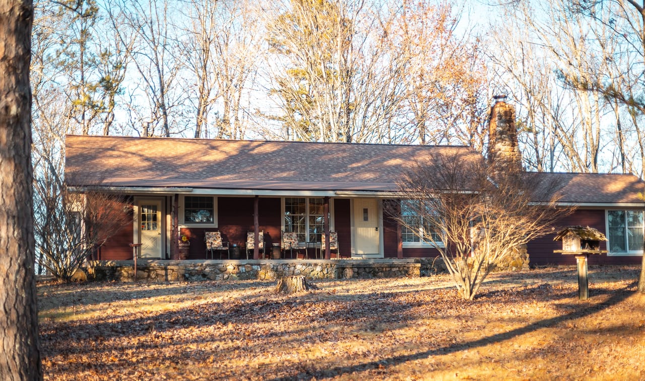 Listing Image 4