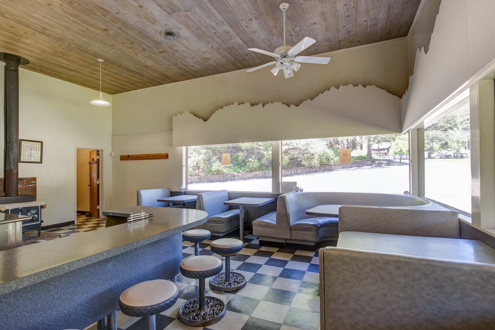 Camp Nelson Lodge