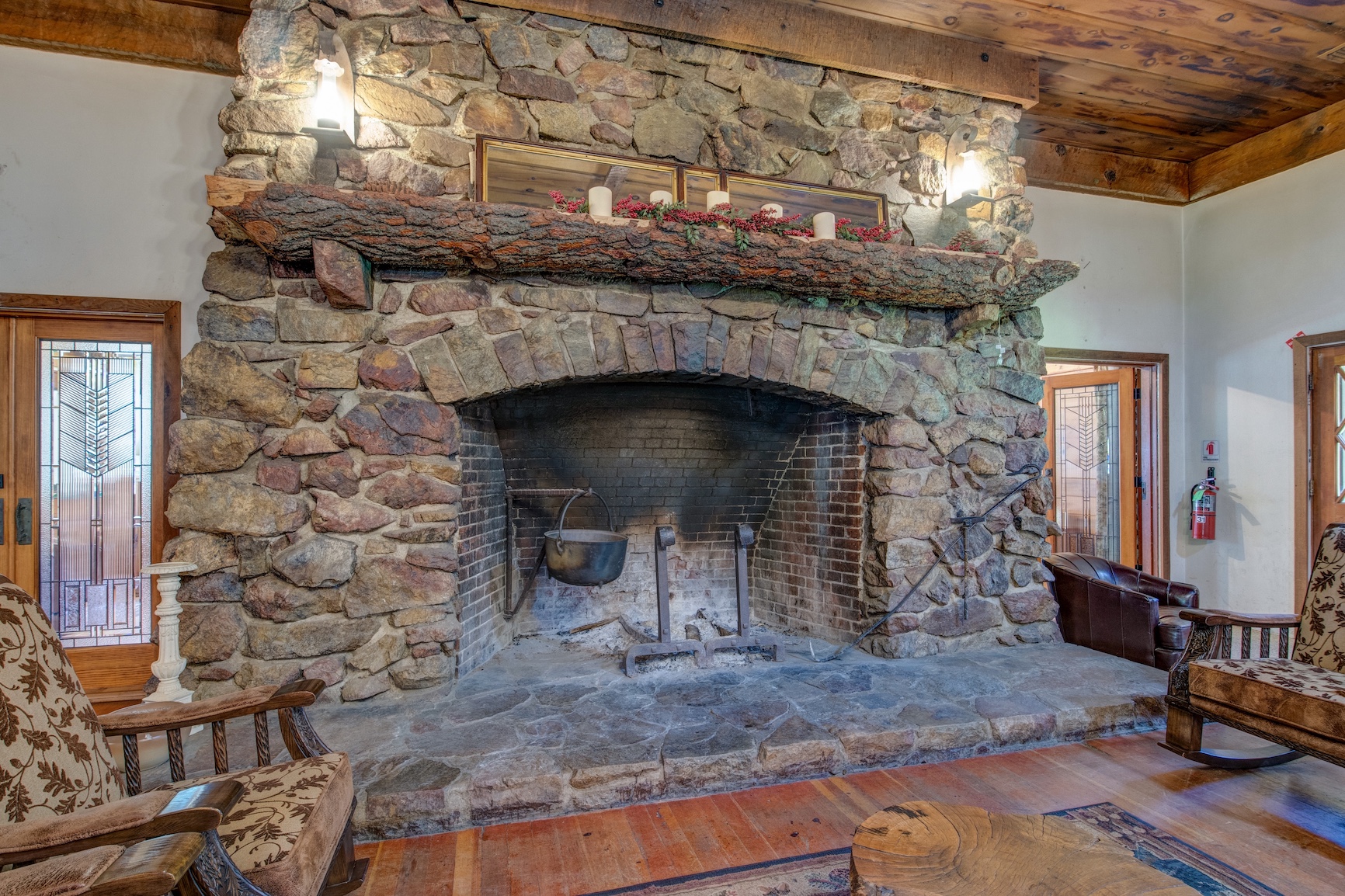 Camp Nelson Lodge
