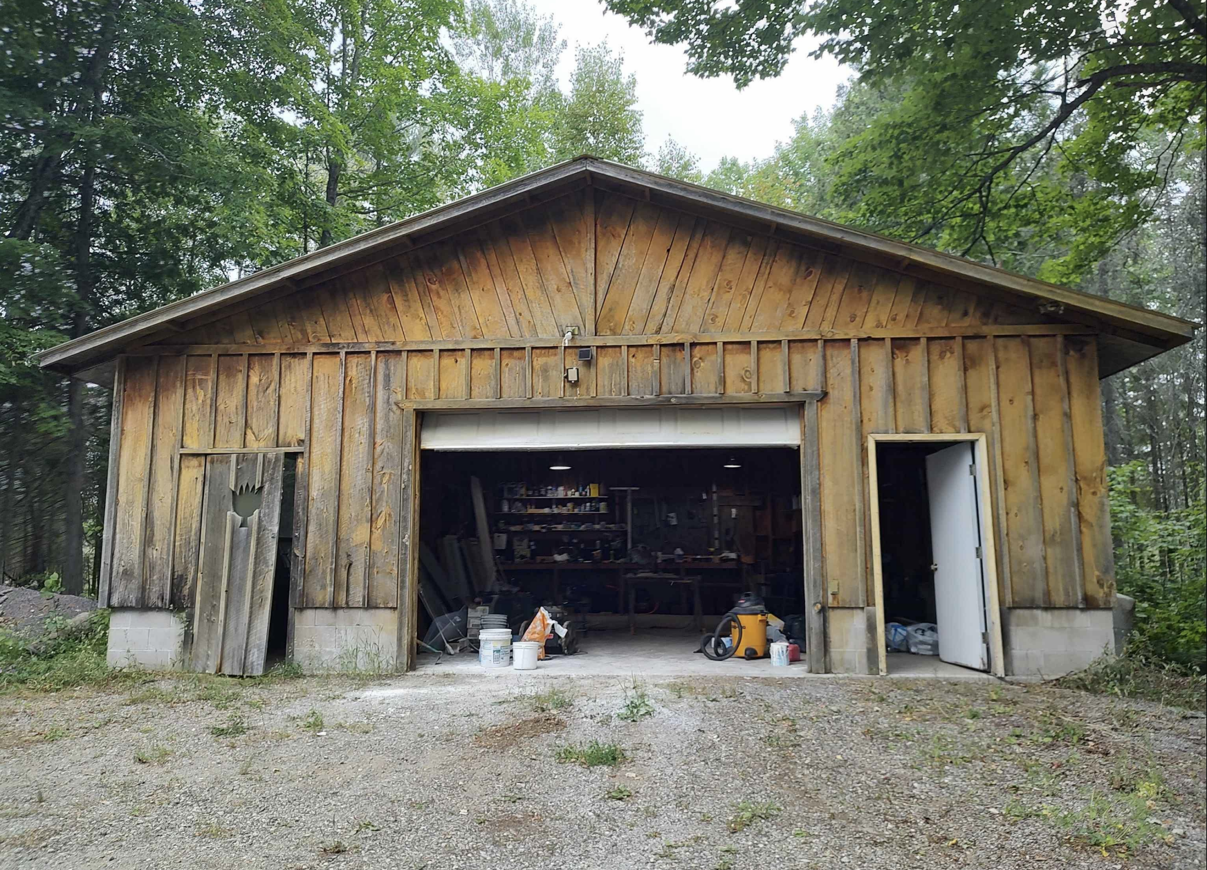 Baraga Wilderness Retreat 50185589