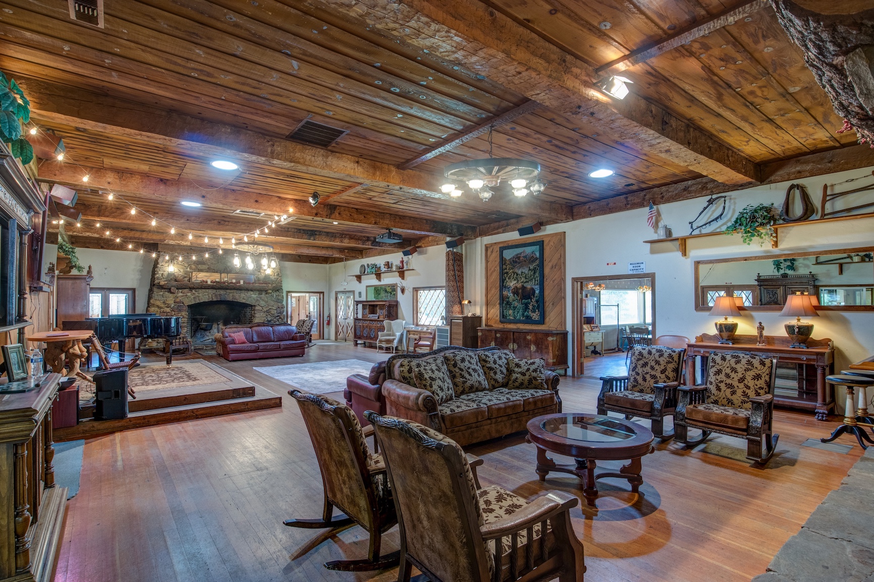 Camp Nelson Lodge