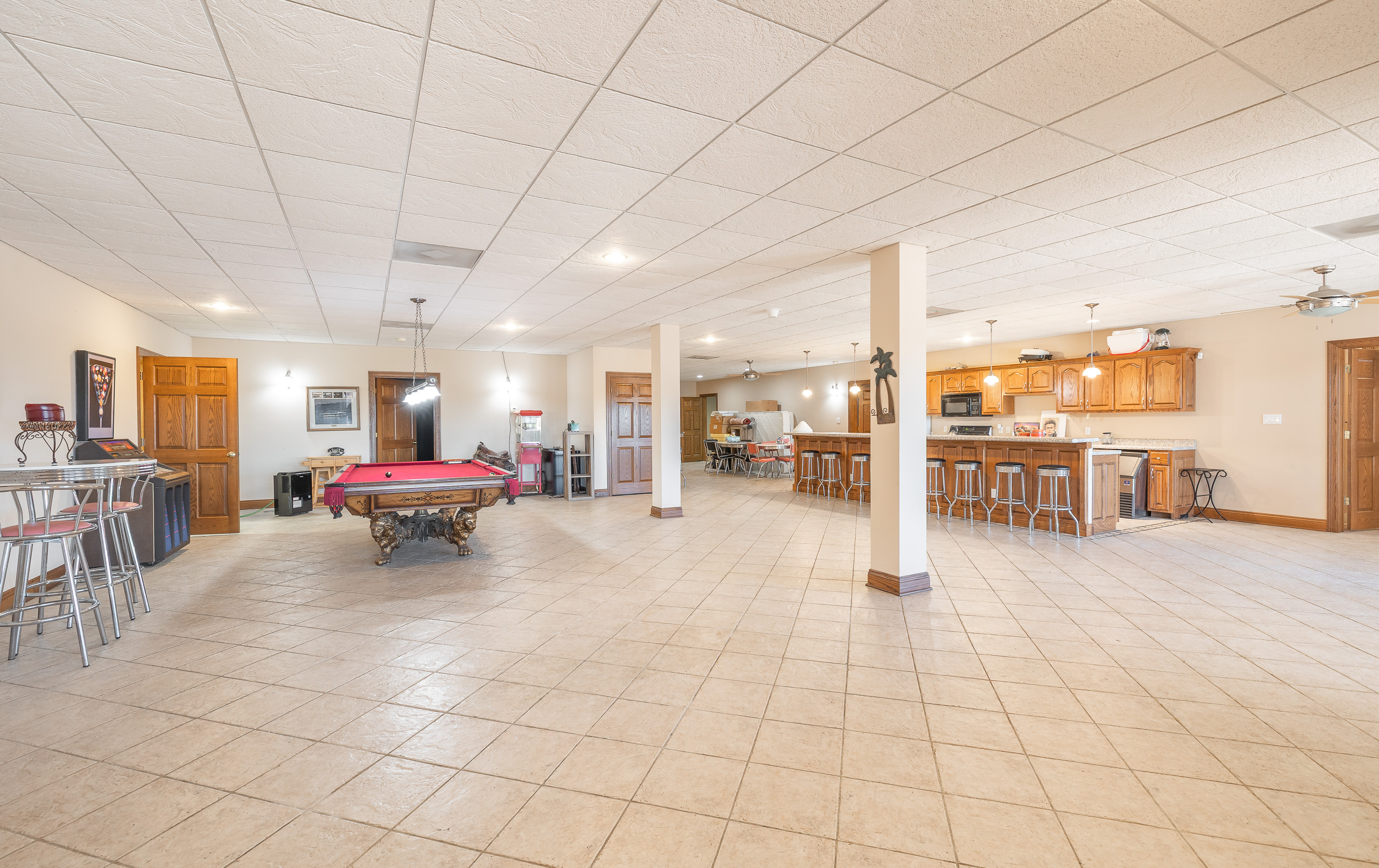 Listing Image 54