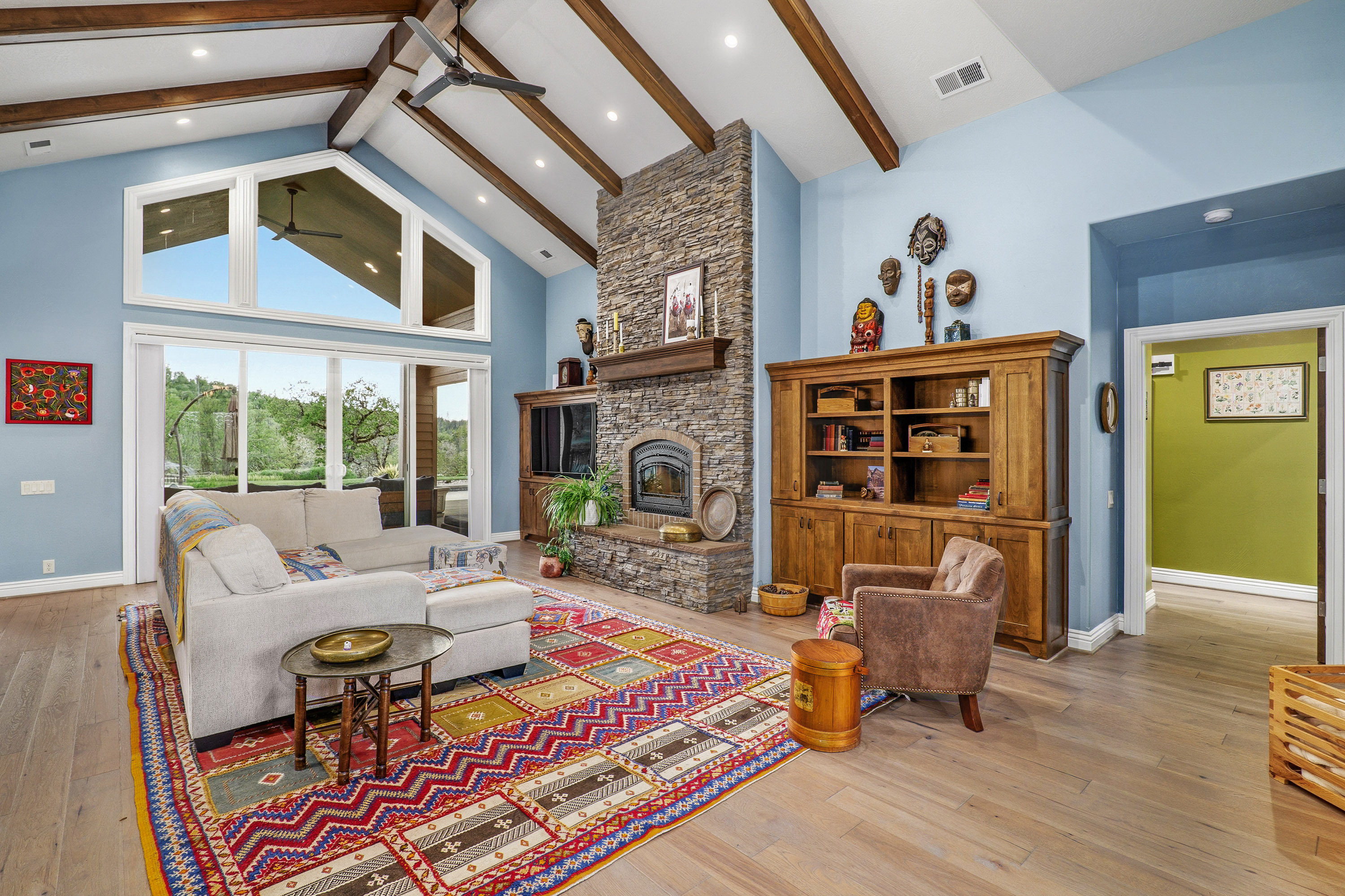 Listing Image 21