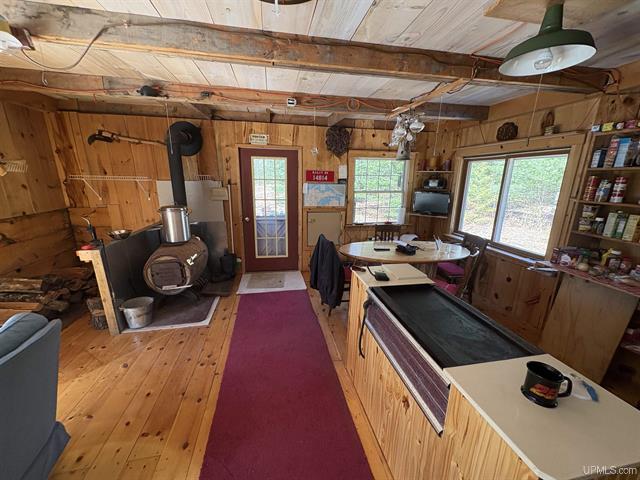 Remote Off Grid 80 A w/Cabin 50173610