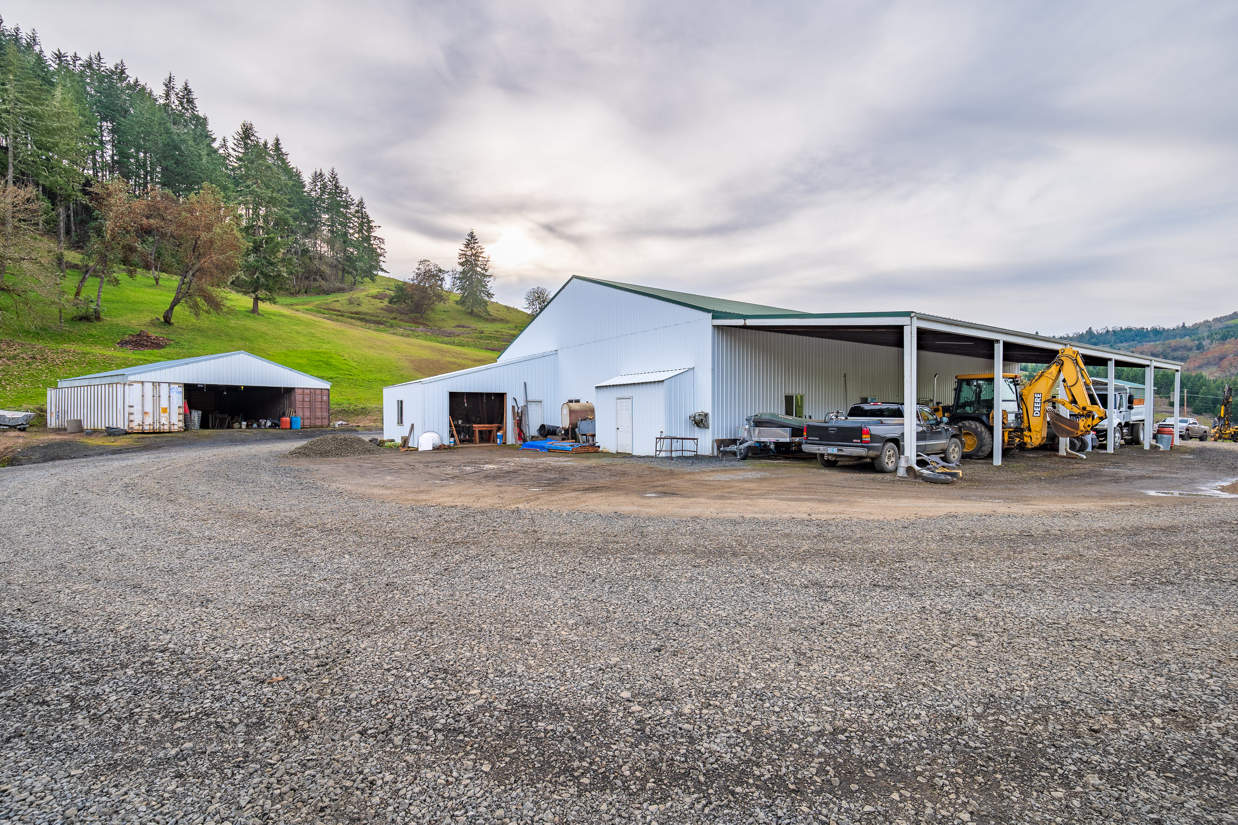 N Umpqua Ranch - 10181 N Umpqua Hwy