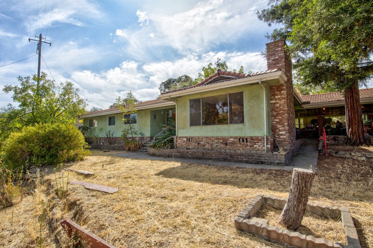 Listing Image 48