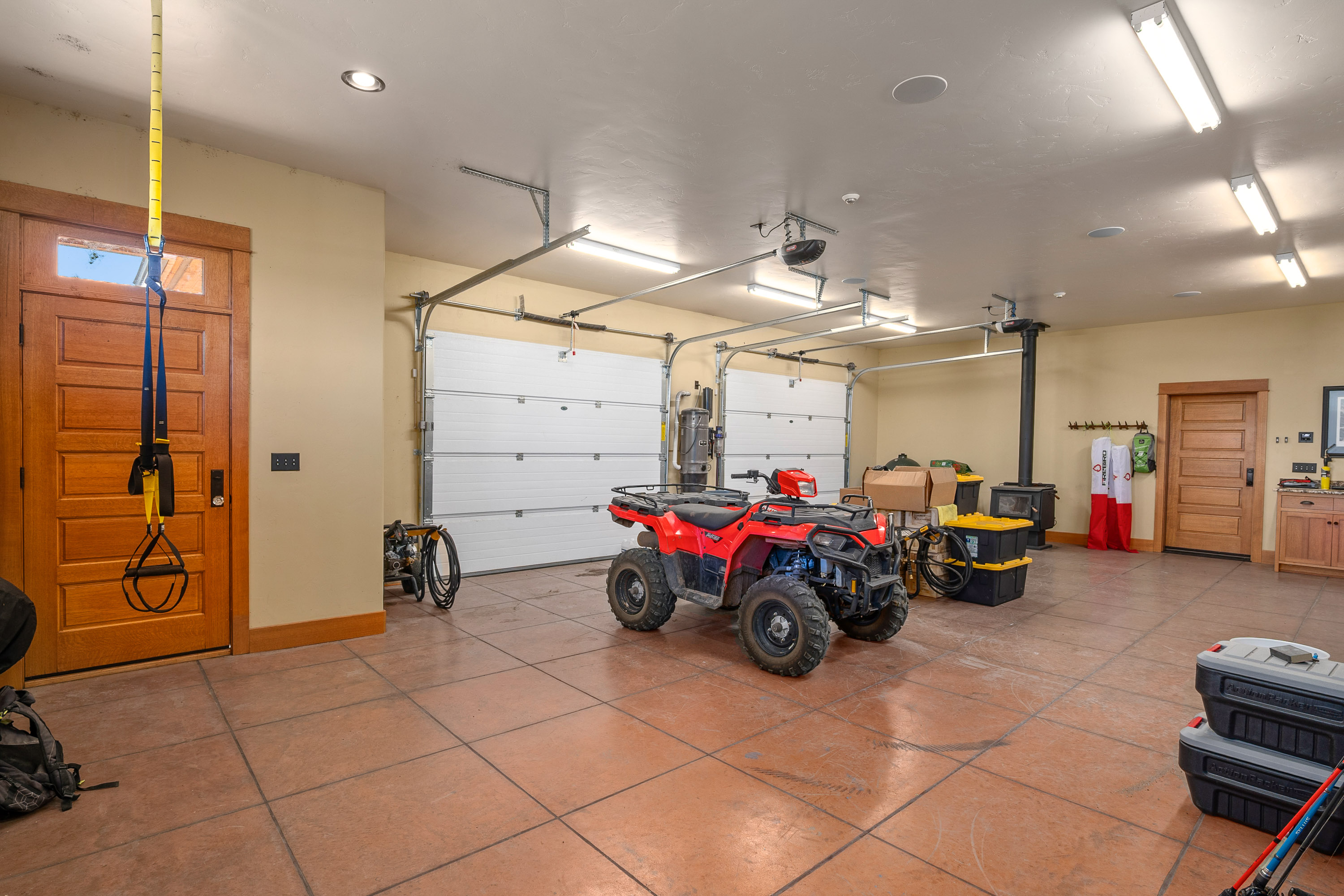 Listing Image 40