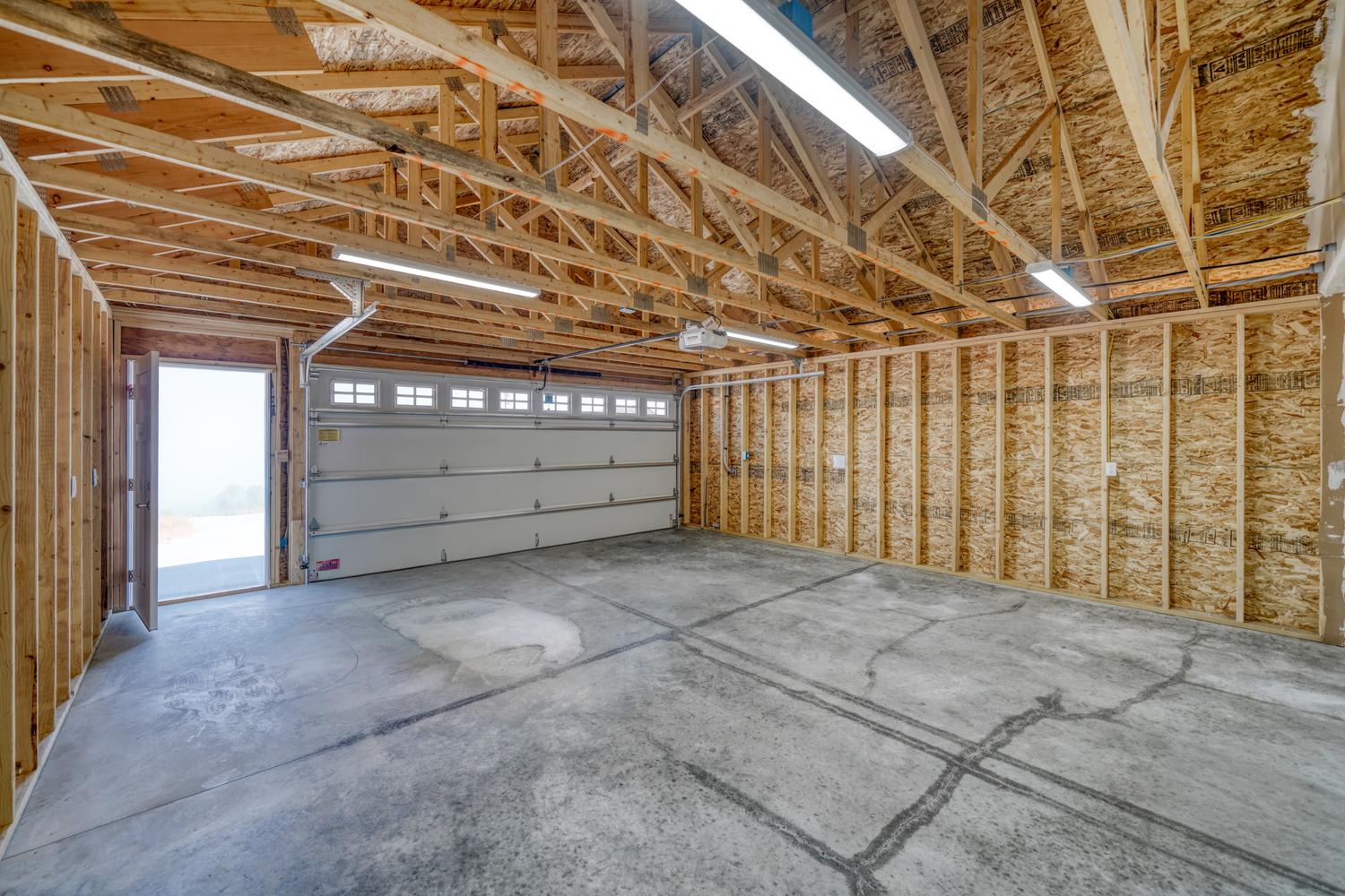 Listing Image 16