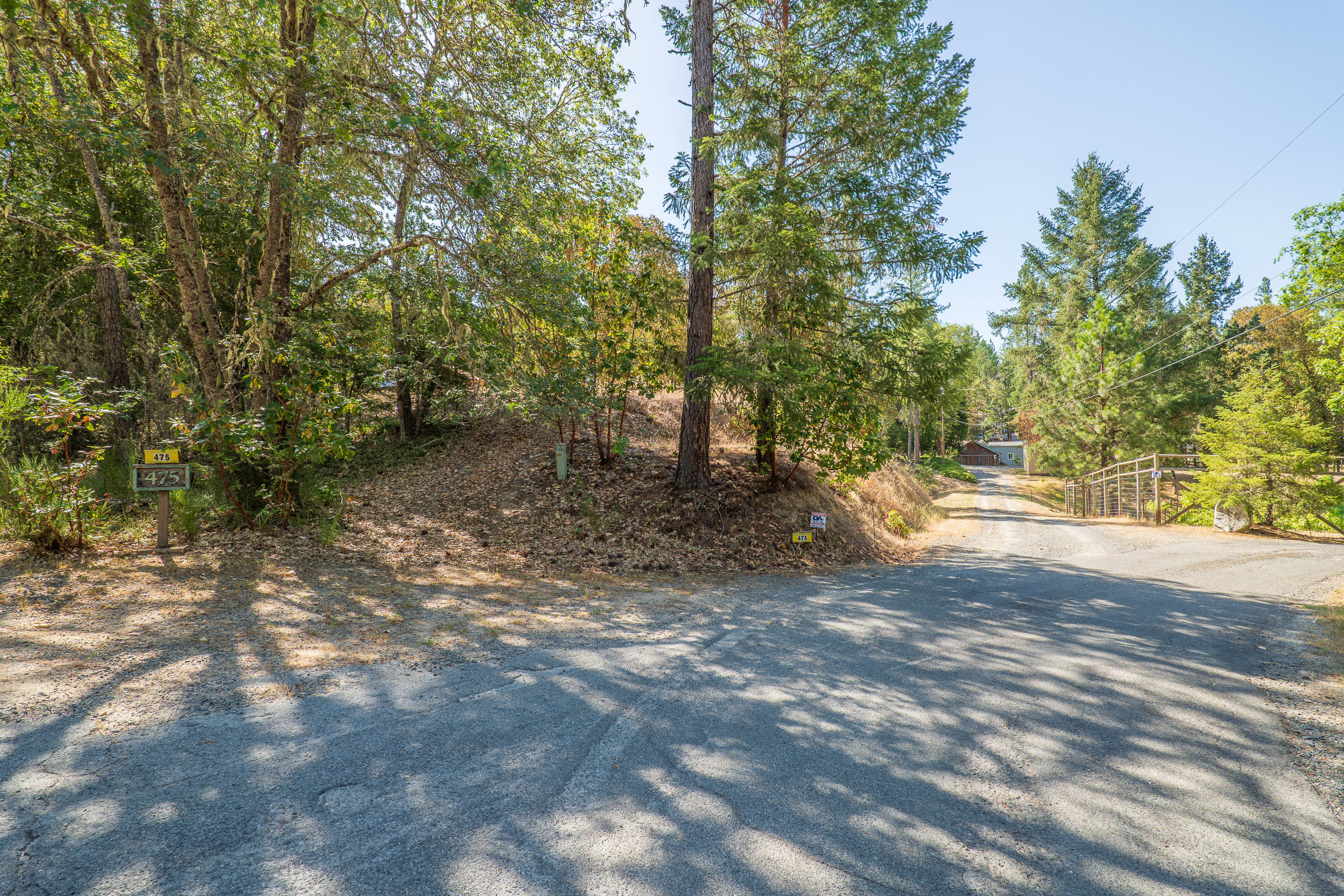 Listing Image 43