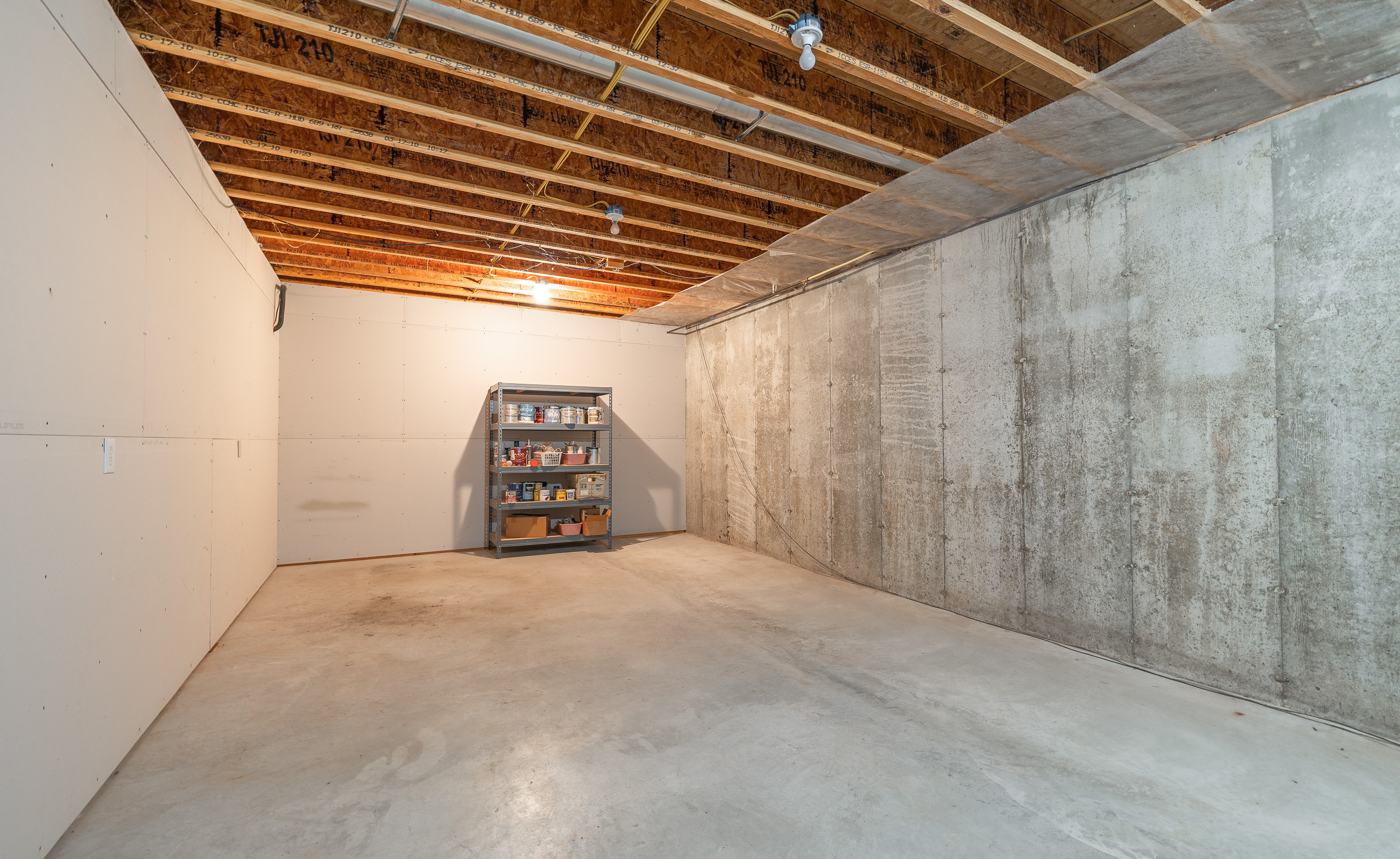 Listing Image 34