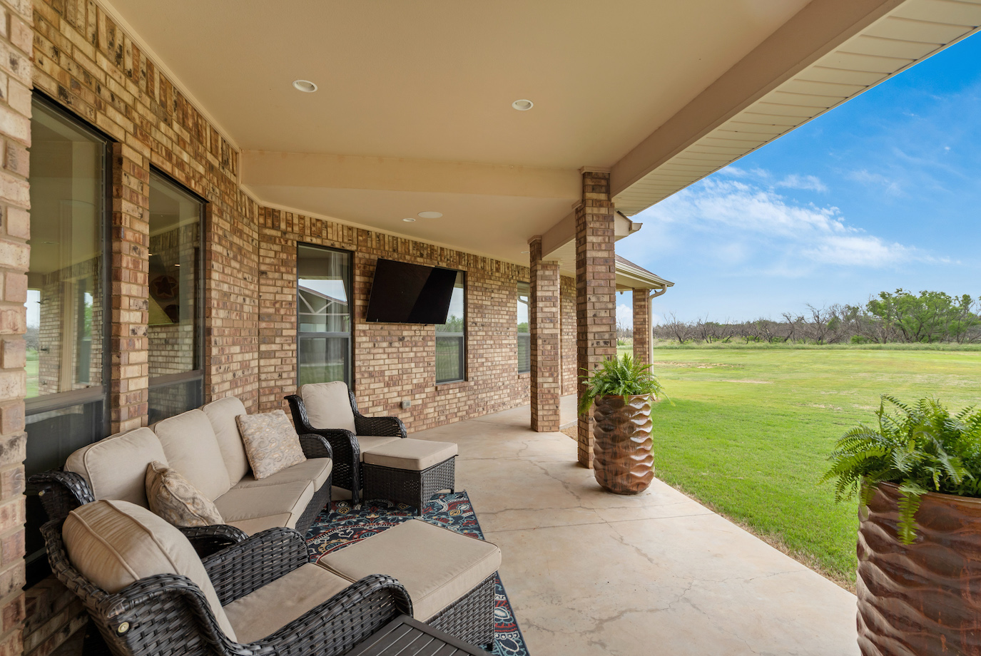 Listing Image 45