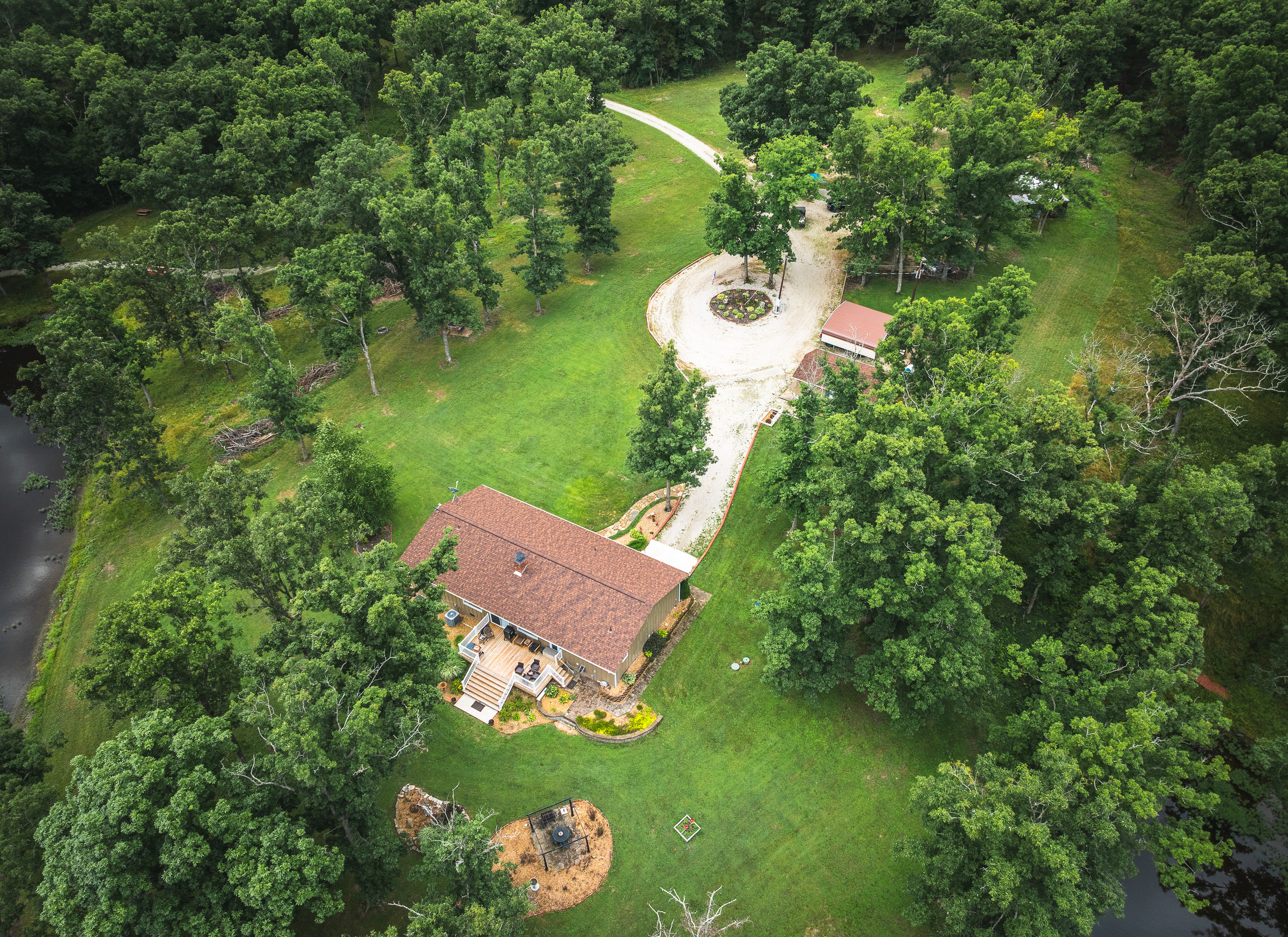 Pleasant Ridge Lake & Home
