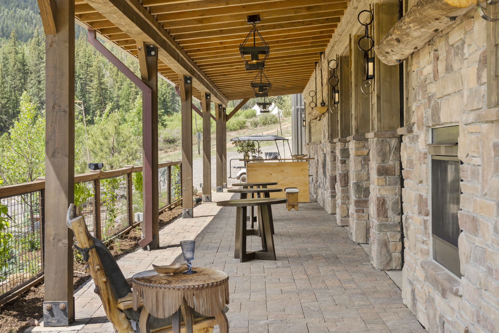 Bison Peak Lodge at Puma Hills