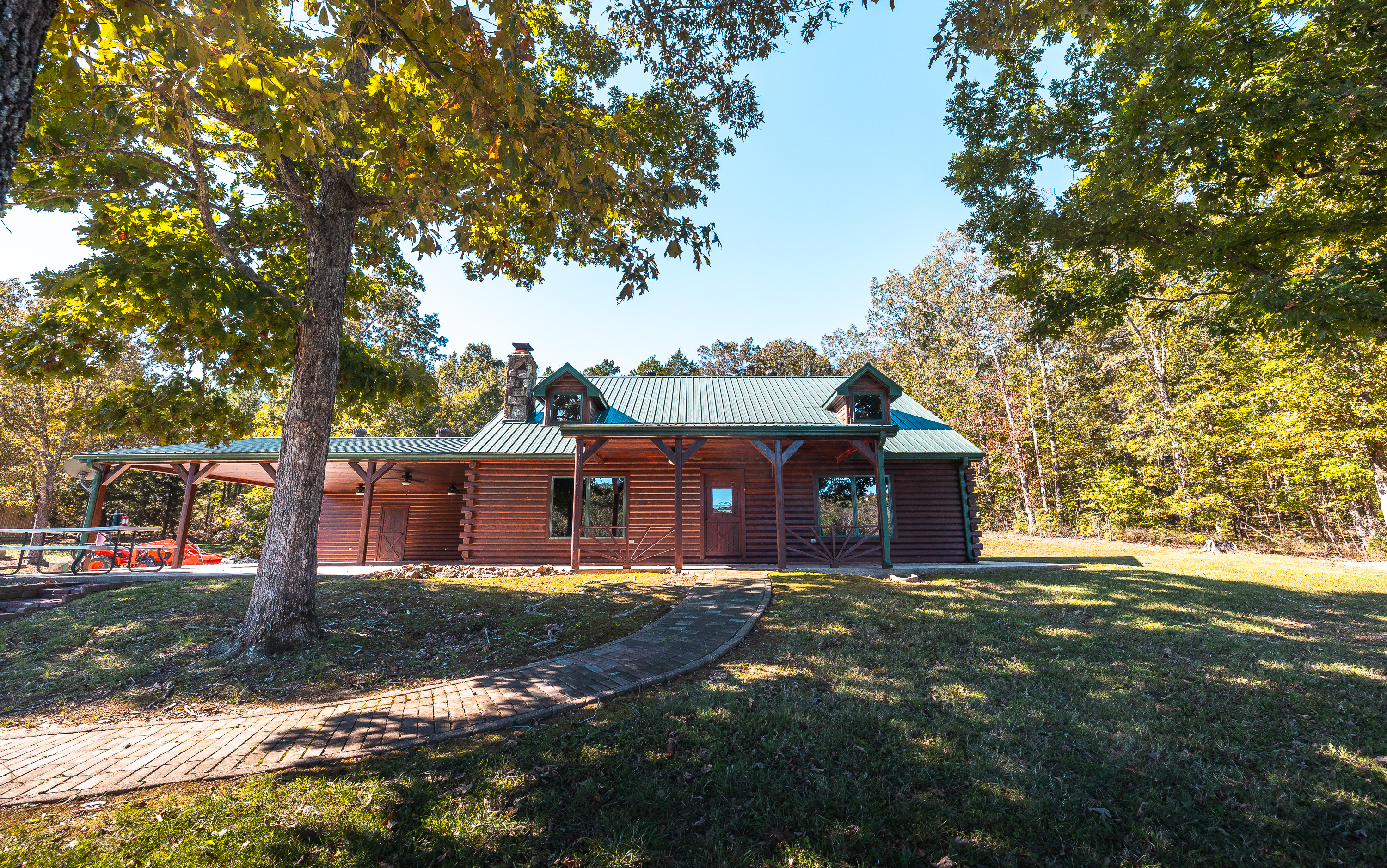 Listing Image 12