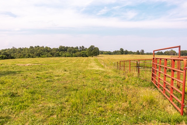 7 Pasture Farm