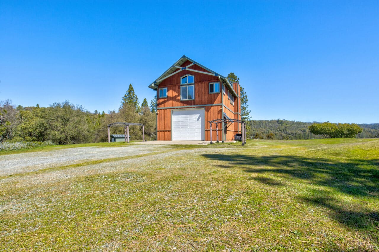 Oakridge Estate