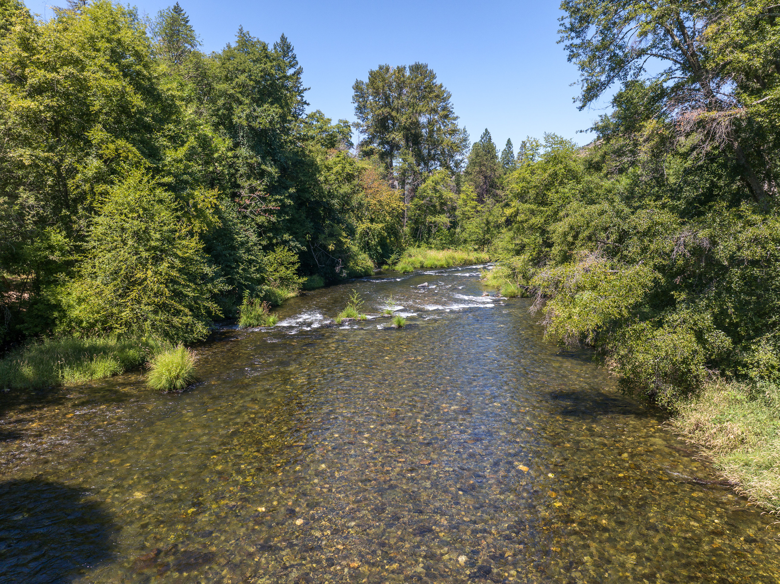 Applegate River Retreat - 11677 Hwy 238