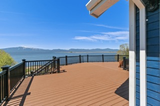 Stunning Lakefront Home Living on Agency Lake 38038 Modoc Point Rd, Chiloquin, OR