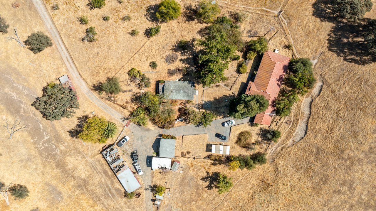 Listing Image 20