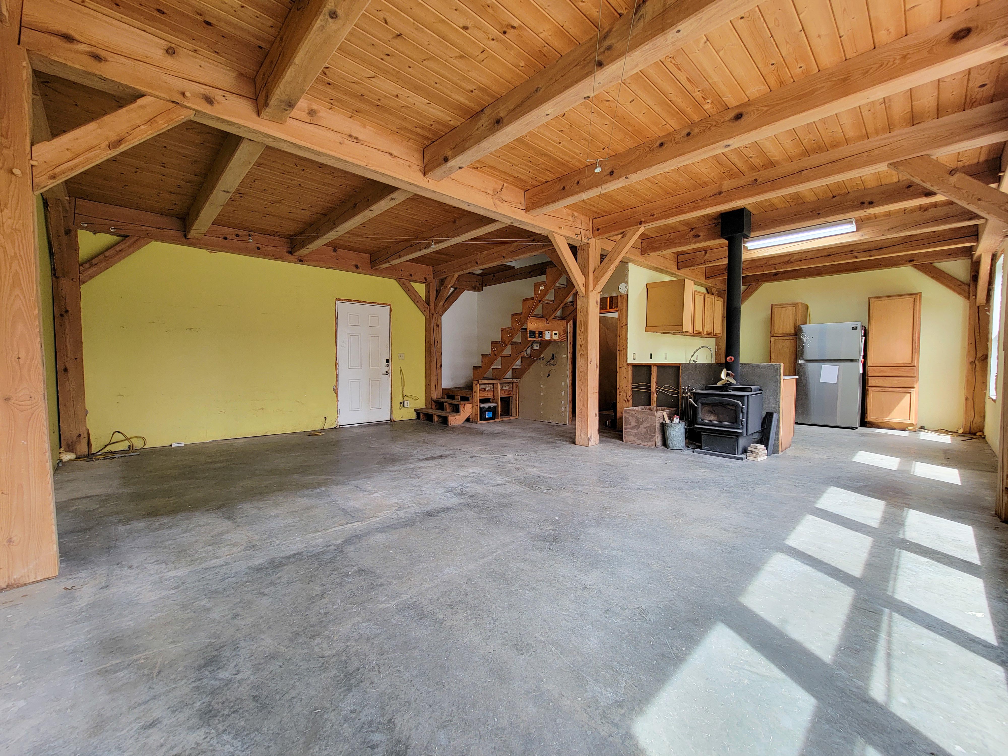 Listing Image 17
