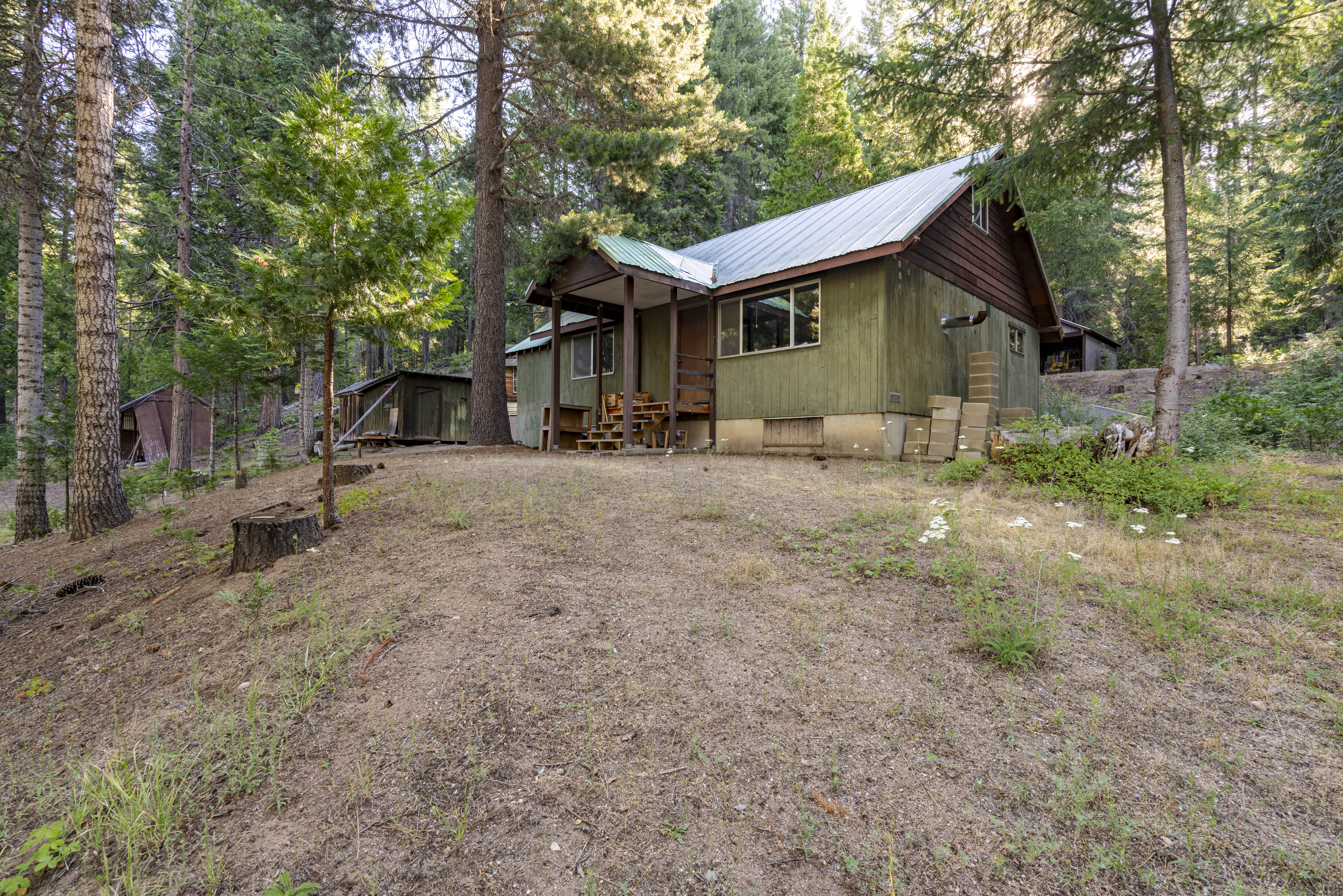 Listing Image 11