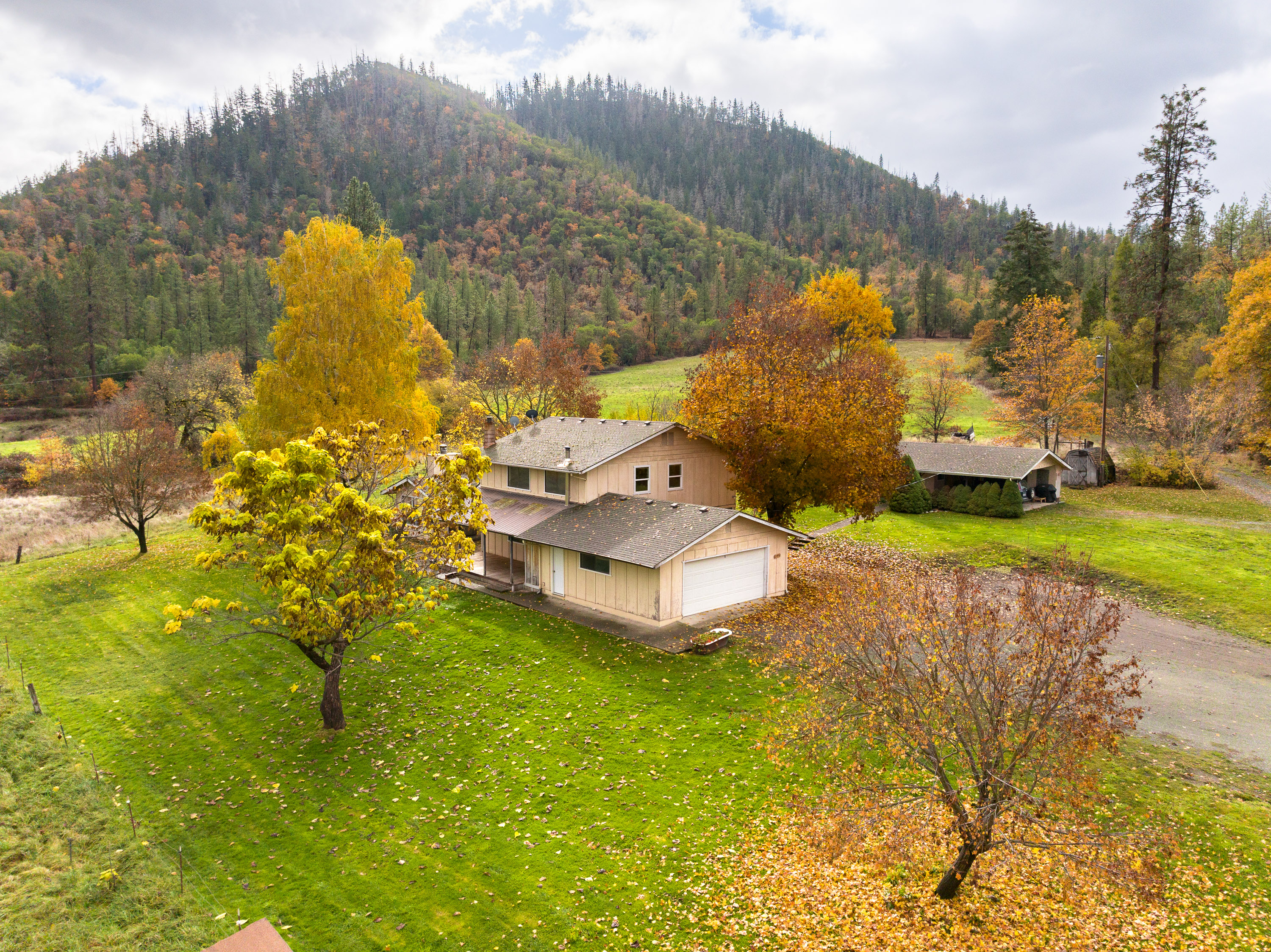 Listing Image 8