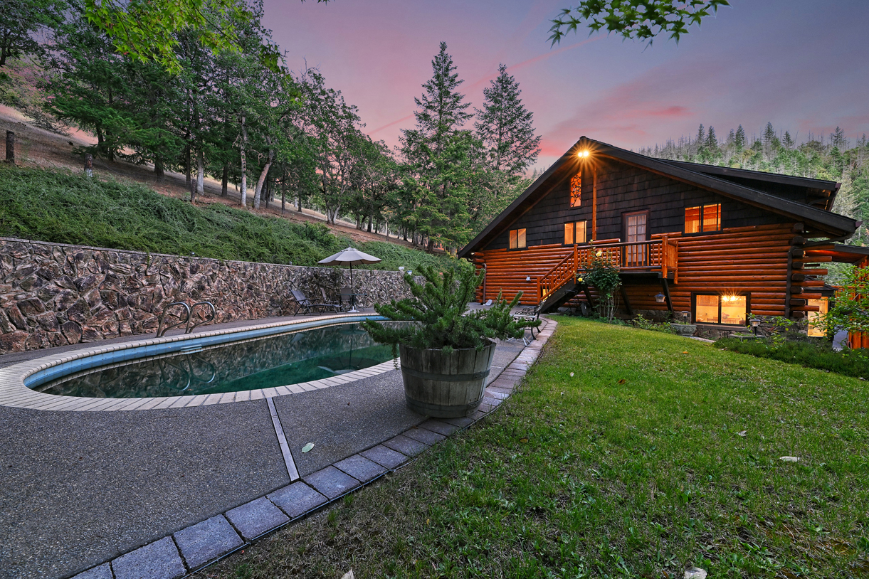 Logtown Estate
