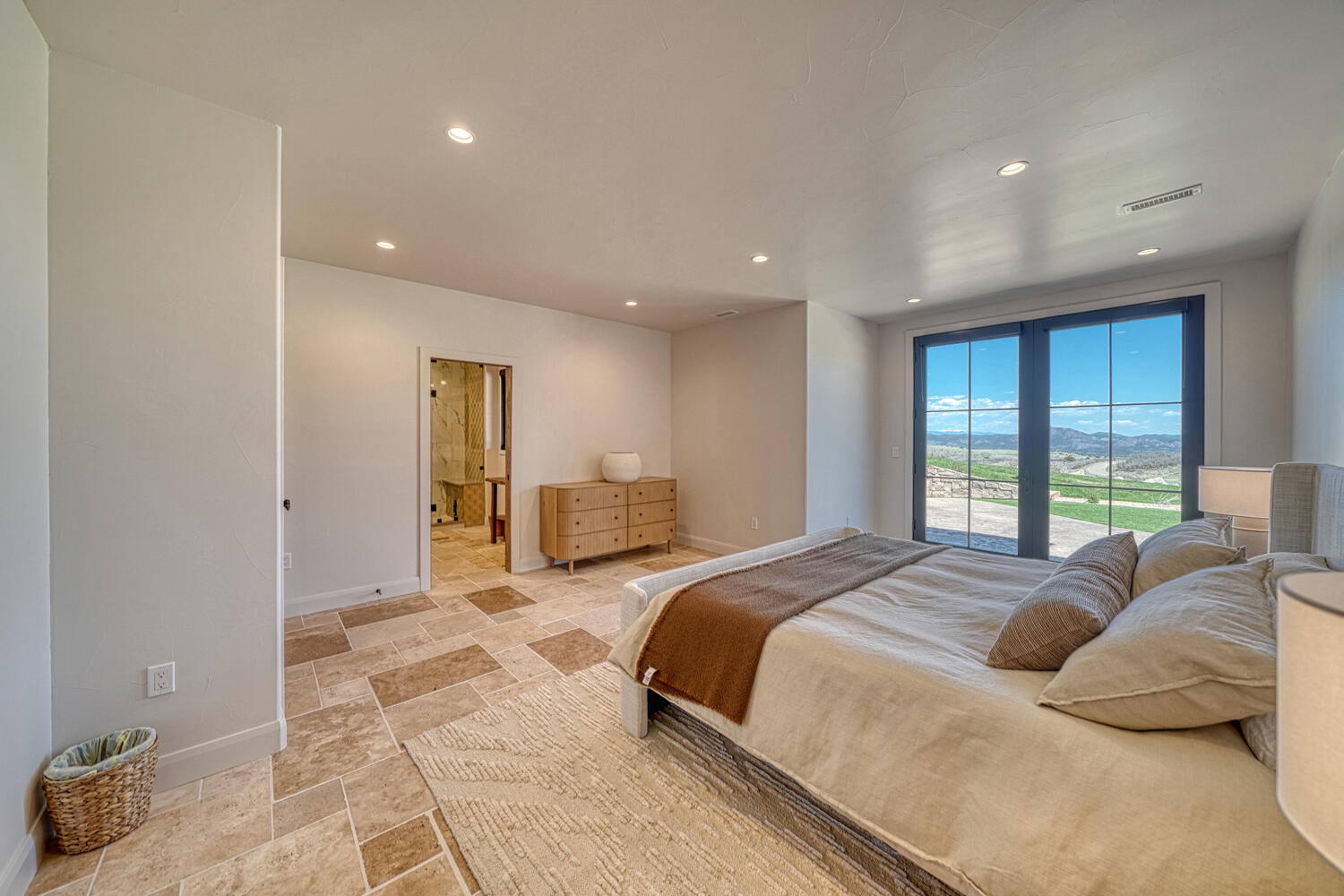 An heirloom-quality ranch estate set on 100 private acres at Maytag Mountain Ranch.