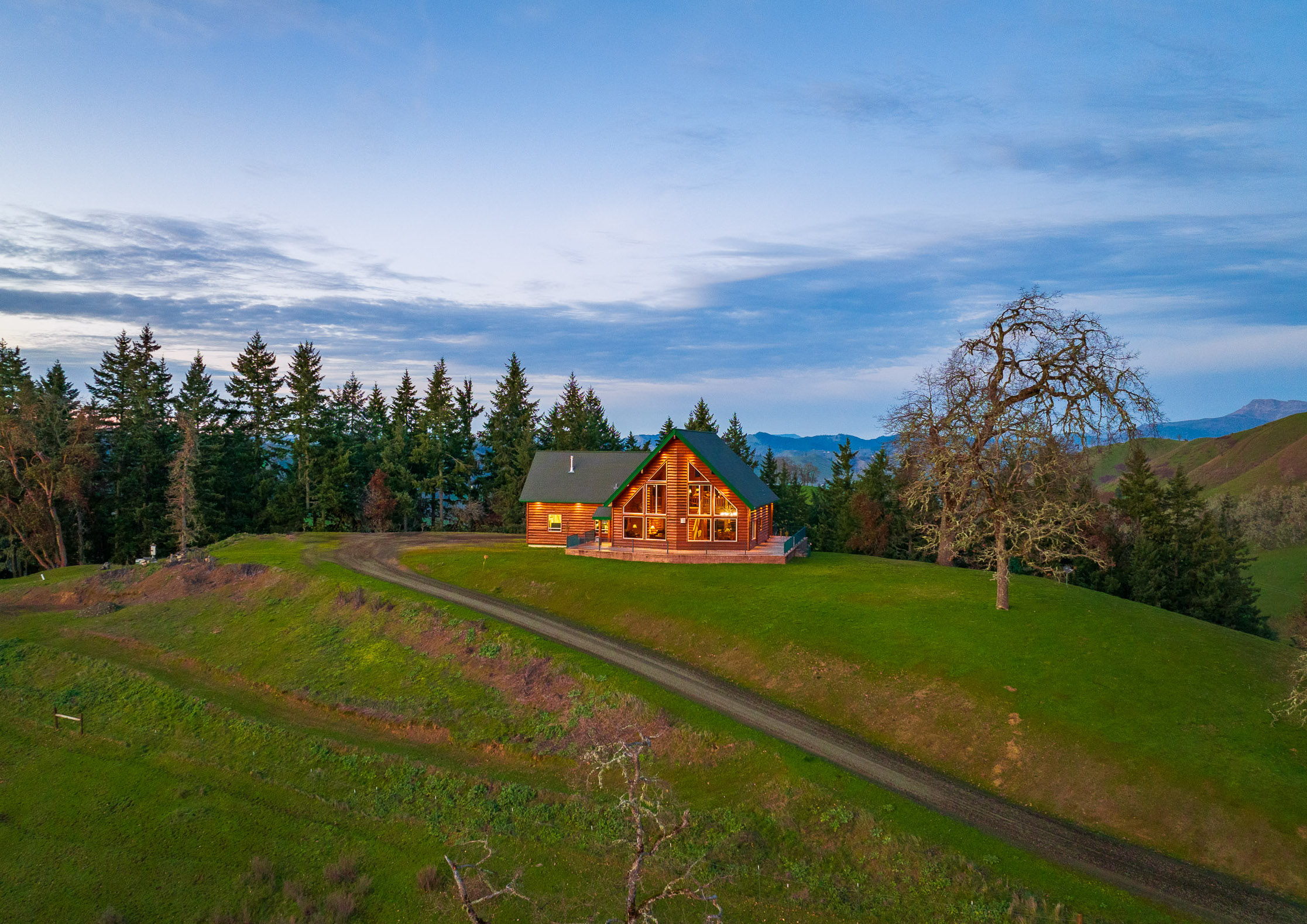 N Umpqua Ranch - 10181 N Umpqua Hwy
