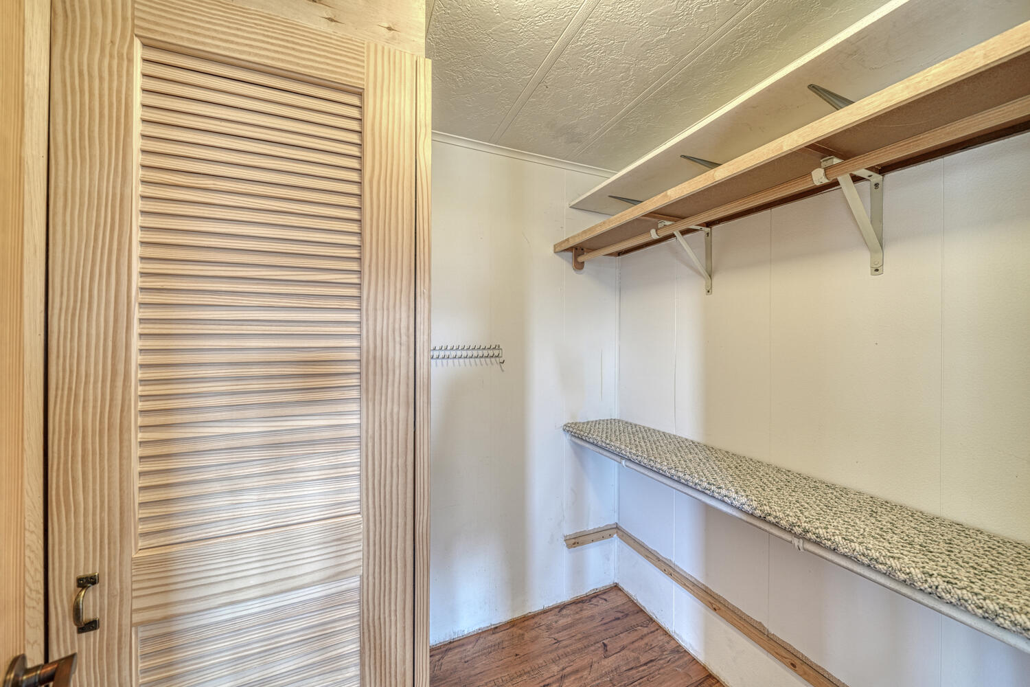 A true Colorado Mountain retreat!