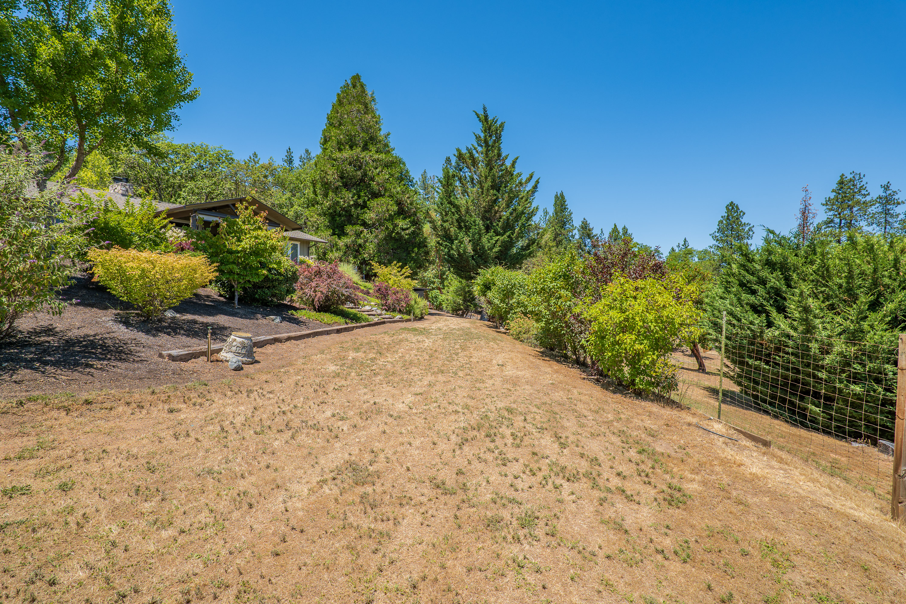 Listing Image 60