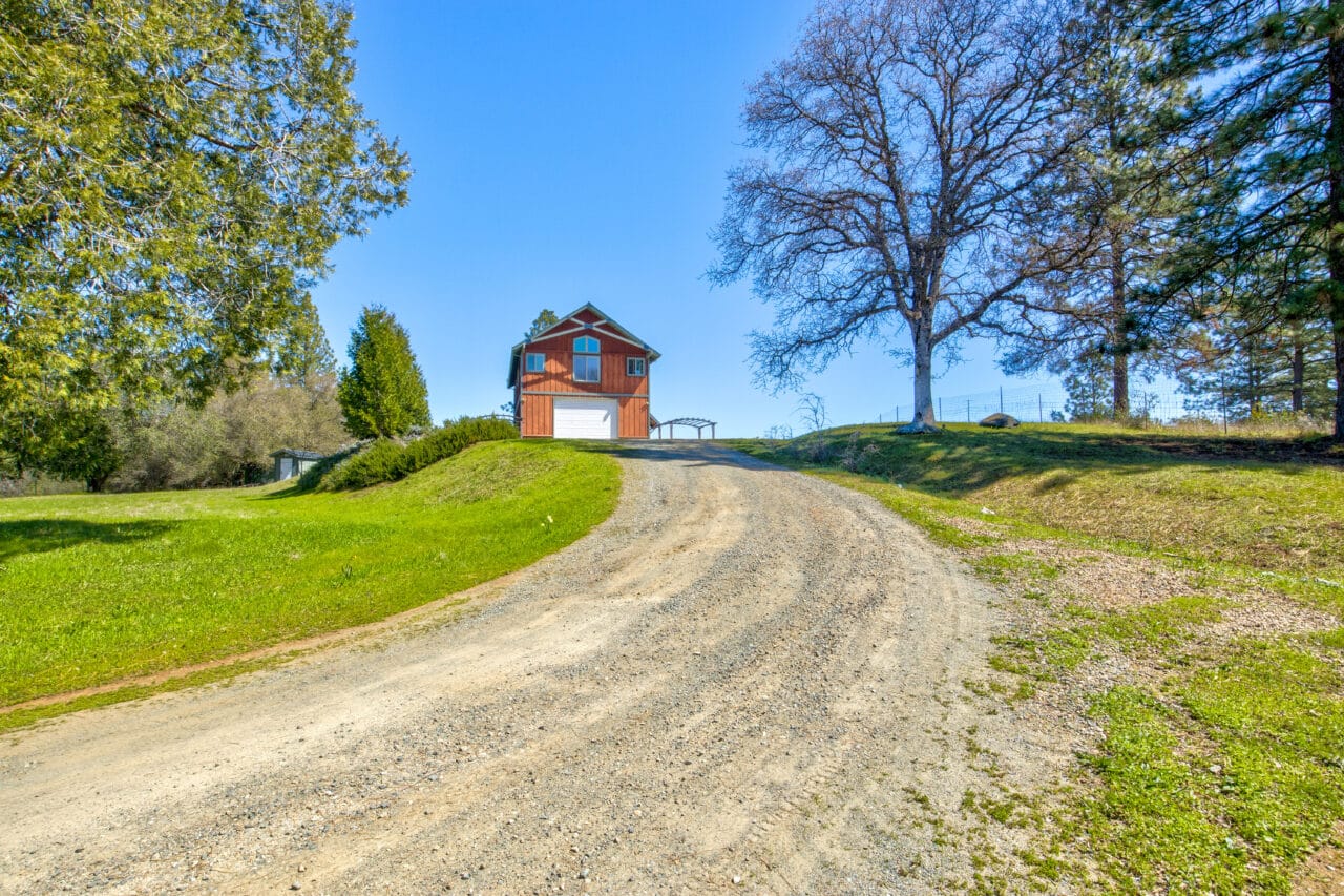 Oakridge Estate