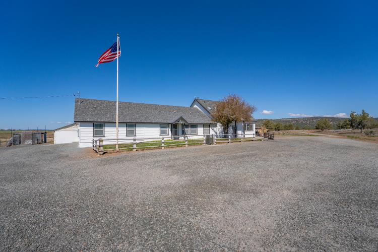 Listing Image 59