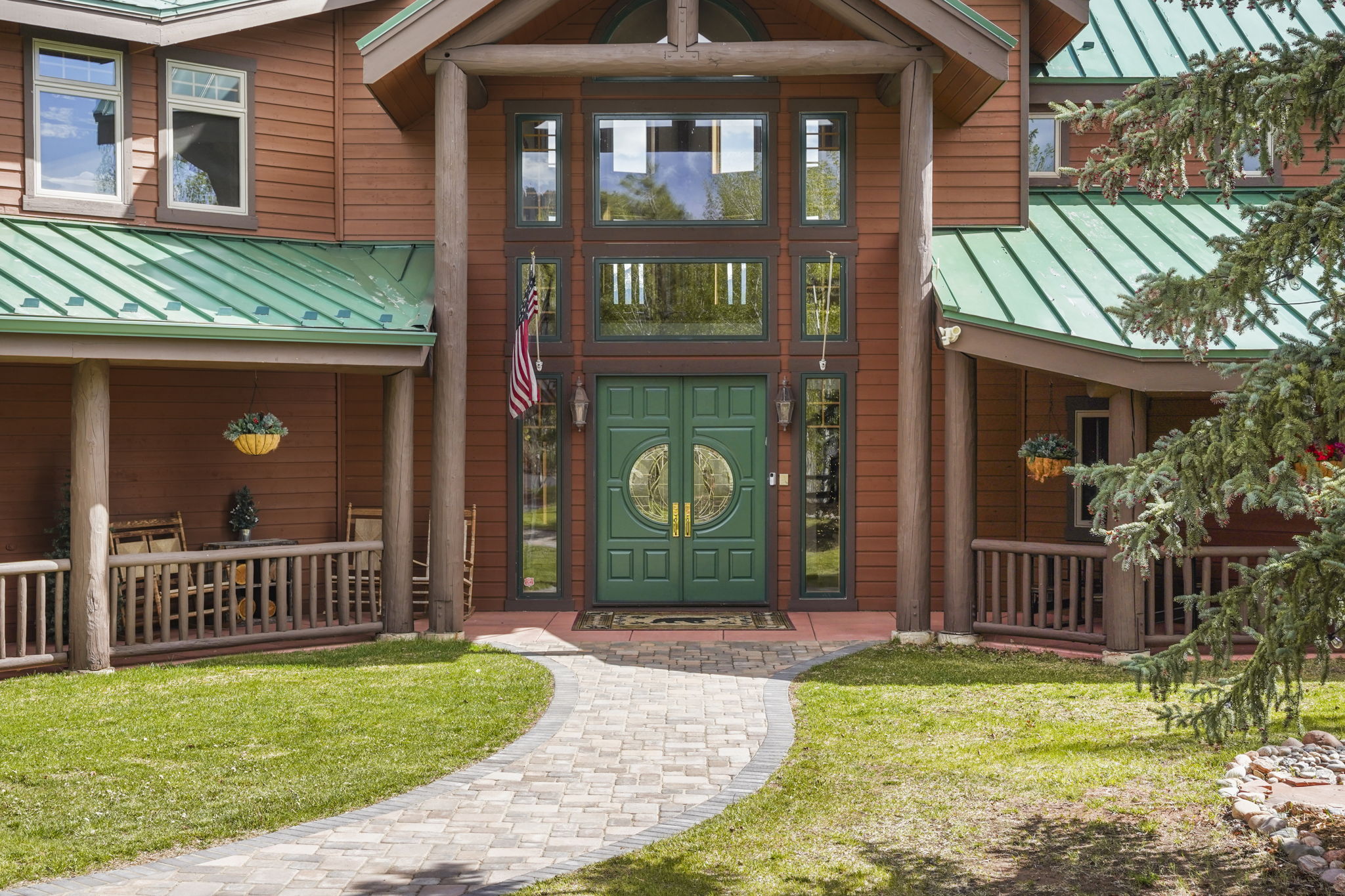 Listing Image 3