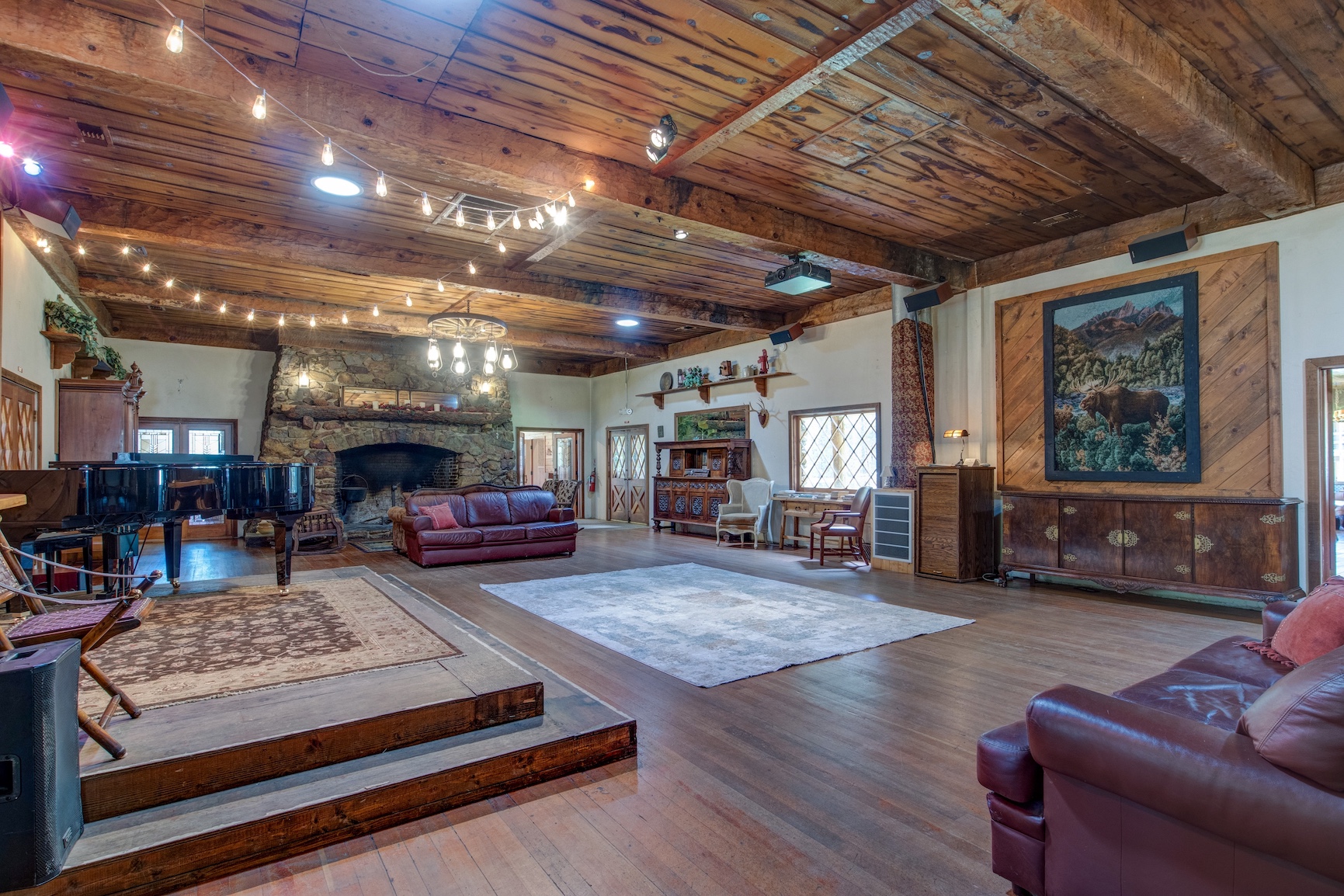 Camp Nelson Lodge