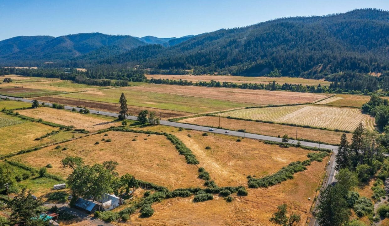 Sauer's Flat Farm & Ranch