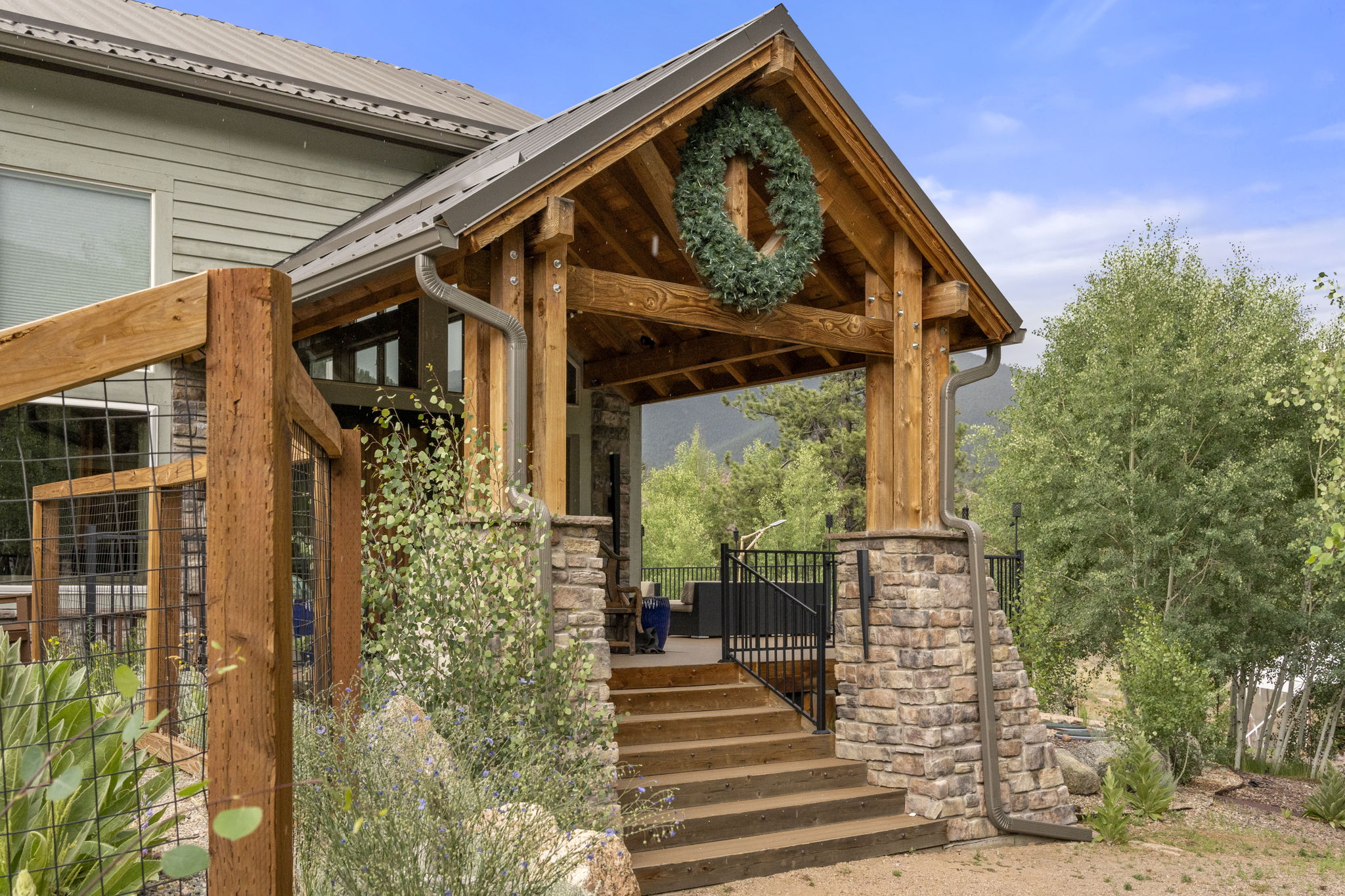 Bison Peak Lodge at Puma Hills