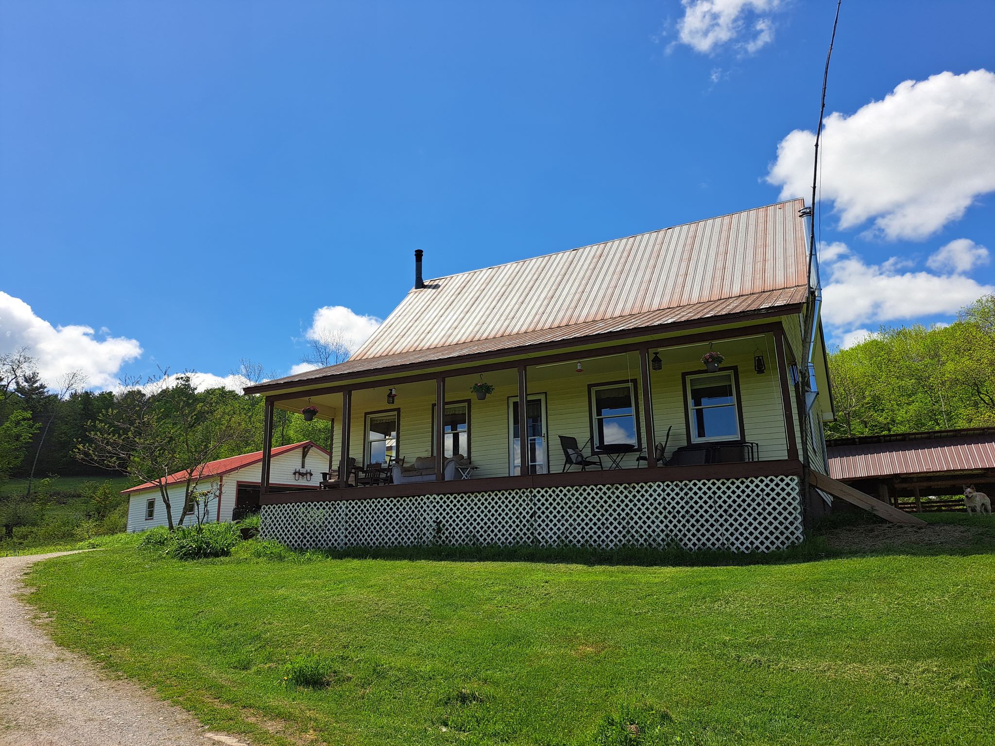 Listing Image 3