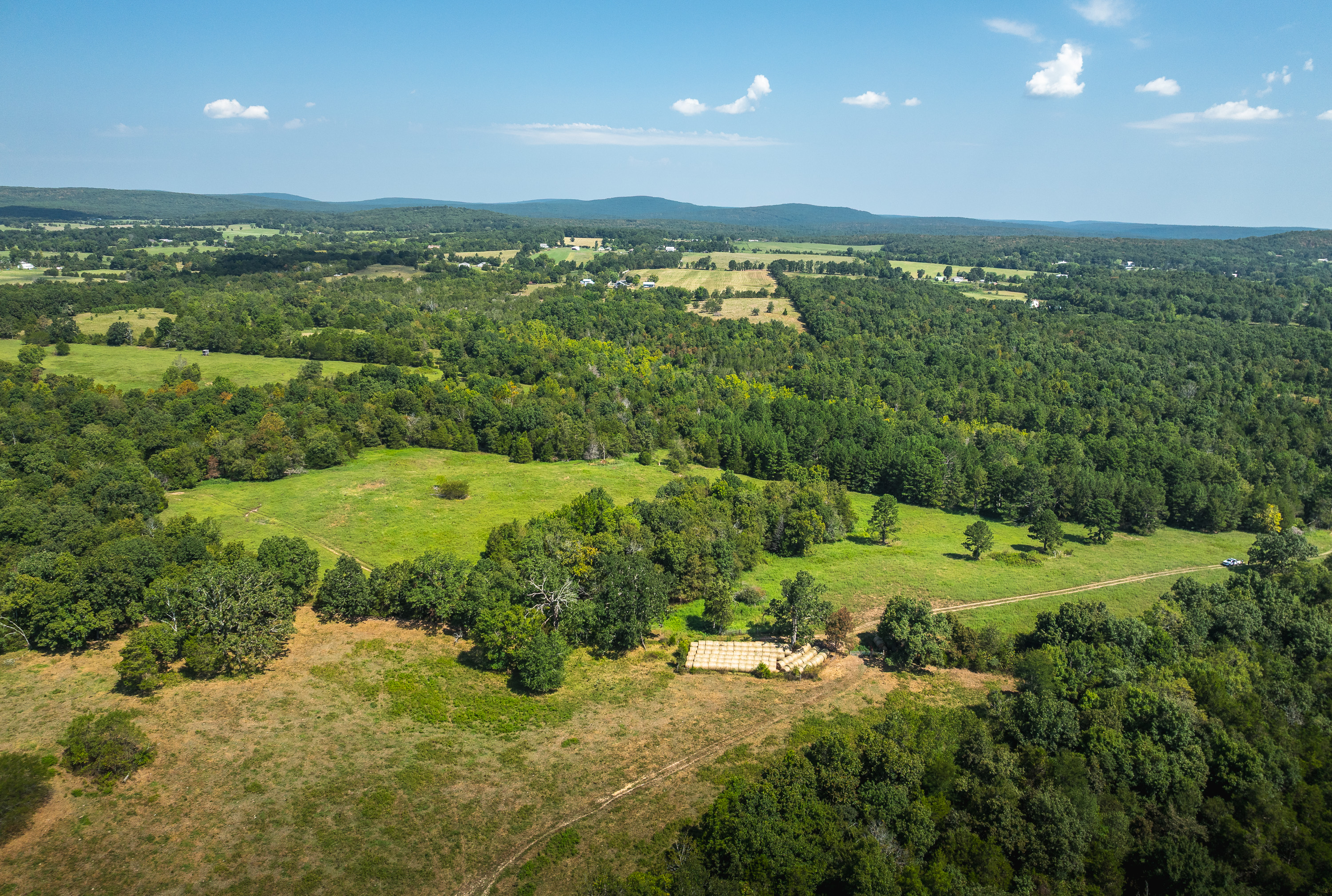 420 Acre Farm on Stouts Creek